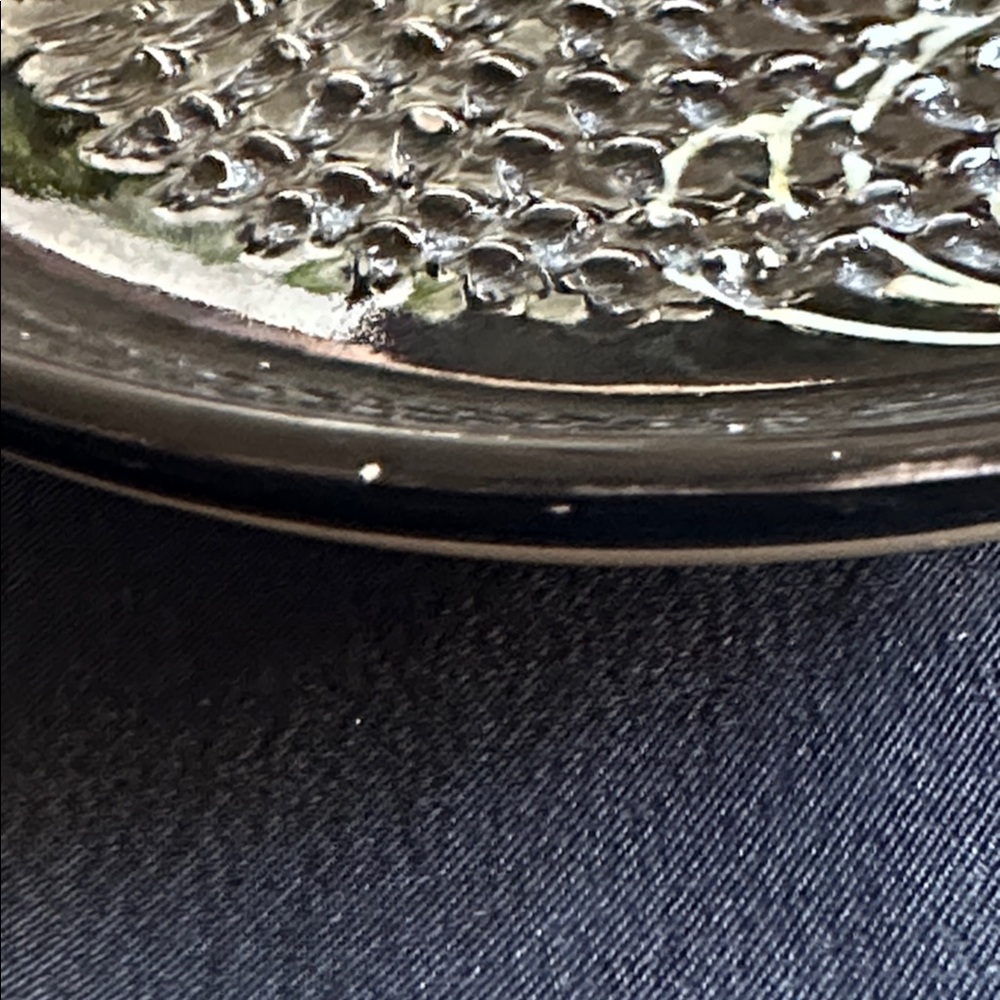 Rupi 1980 EUC Spanish ceramic garlic grater dish. Black with yellow design - Picture 5 of 5